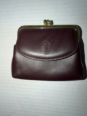 Buxton Vintage Leather Coin Purse with kisslock